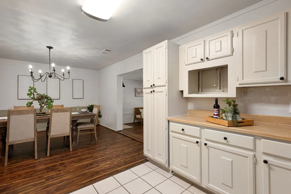 202 E Kenwood Drive Garland, TX 75041
