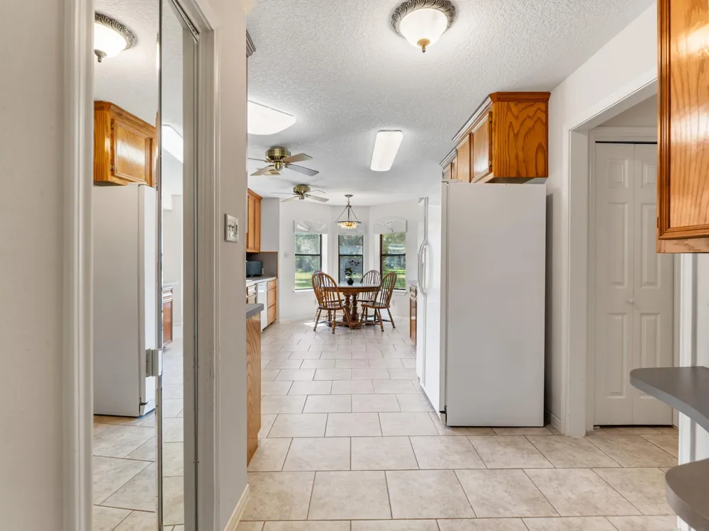 1751 Private Road 648 Street Sargent, TX 77414