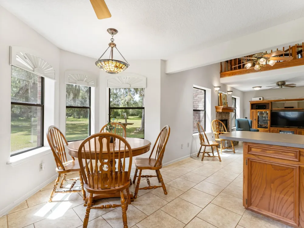 1751 Private Road 648 Street Sargent, TX 77414