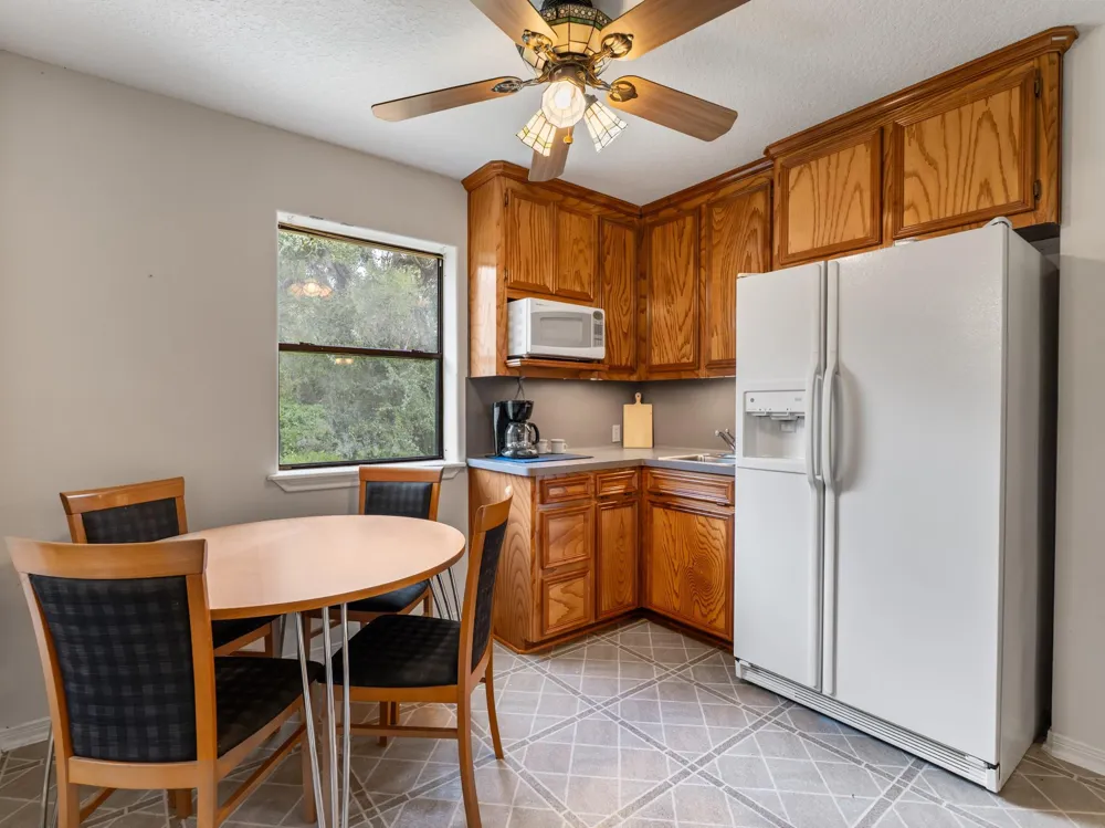 1751 Private Road 648 Street Sargent, TX 77414