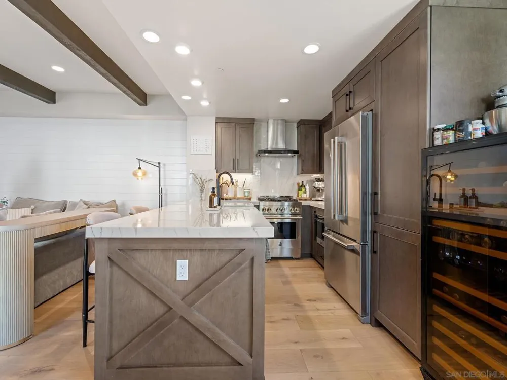 1402 Anacona Pl #105 Encinitas, CA 92024