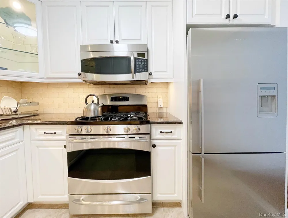 10 cottage place #10G White Plains, NY 10601