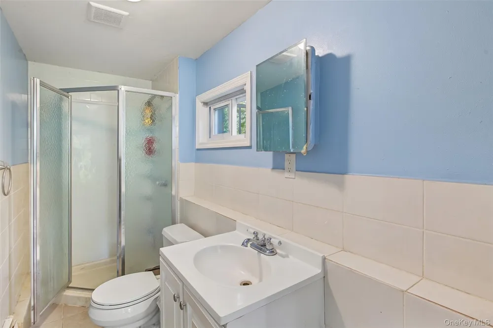 45 Massachusetts Avenue Bay Shore, NY 11706