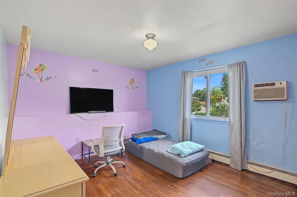 45 Massachusetts Avenue Bay Shore, NY 11706