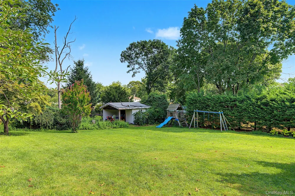 45 Massachusetts Avenue Bay Shore, NY 11706