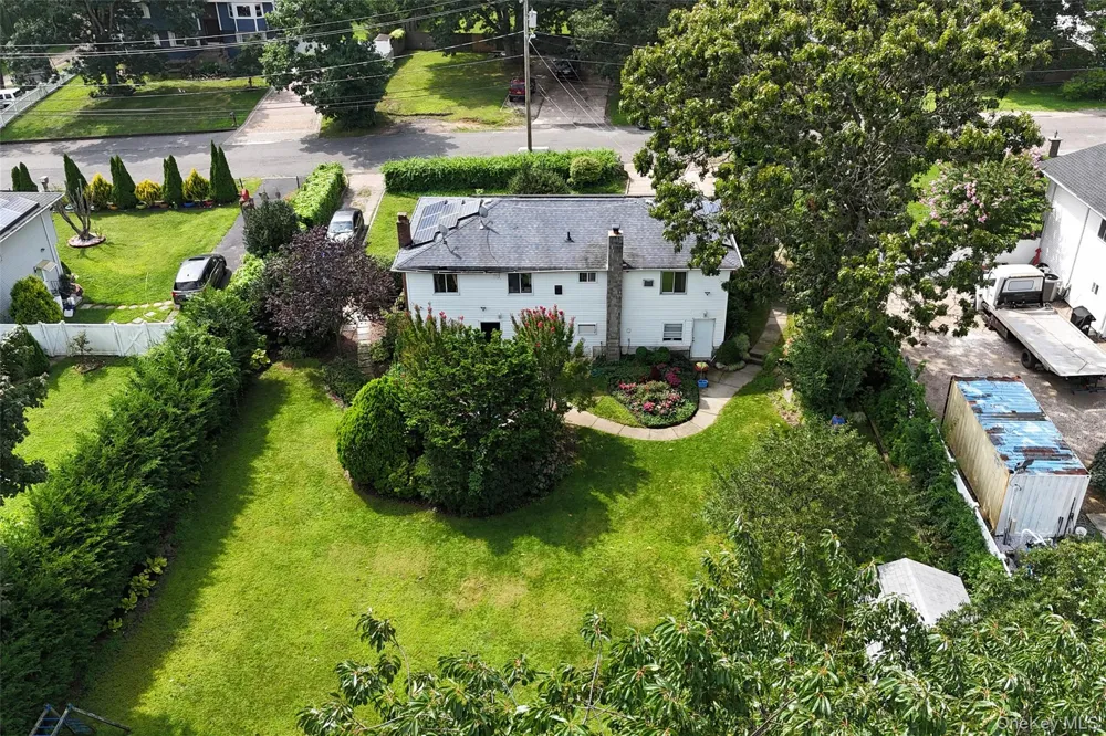 45 Massachusetts Avenue Bay Shore, NY 11706