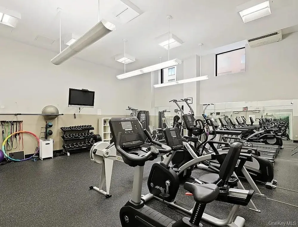 280 Rector Place #9H New York (Manhattan), NY 10280