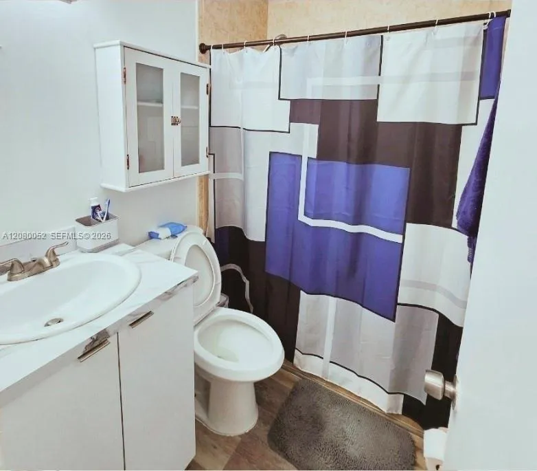 6480 W 27th Ct #54-22 Hialeah, FL 33016