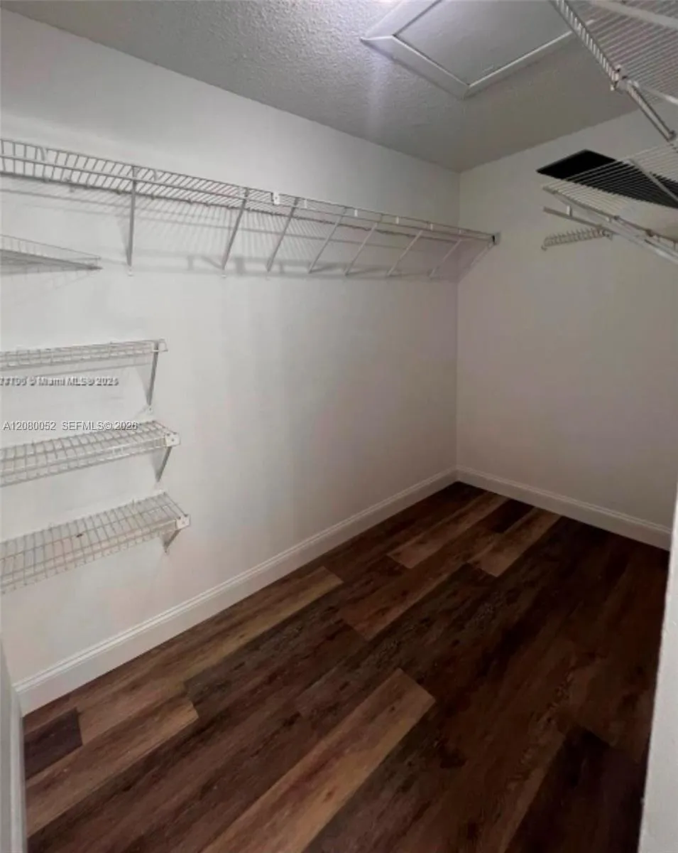 6480 W 27th Ct #54-22 Hialeah, FL 33016