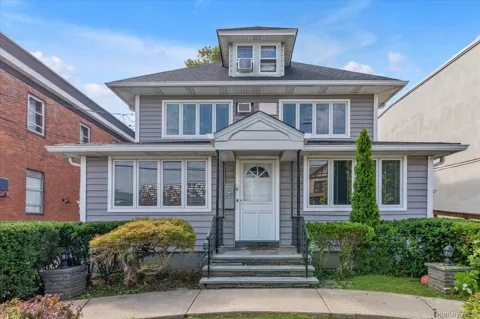 6 Franklin Avenue #Lower