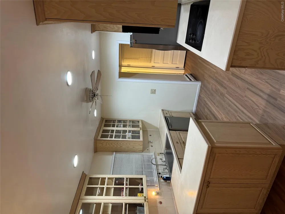 23 Jerome Road Syosset, NY 11791