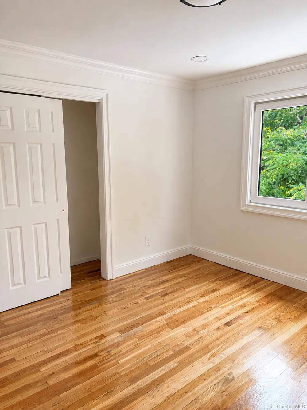 378 Lakeshore Boulevard Massapequa Park, NY 11762