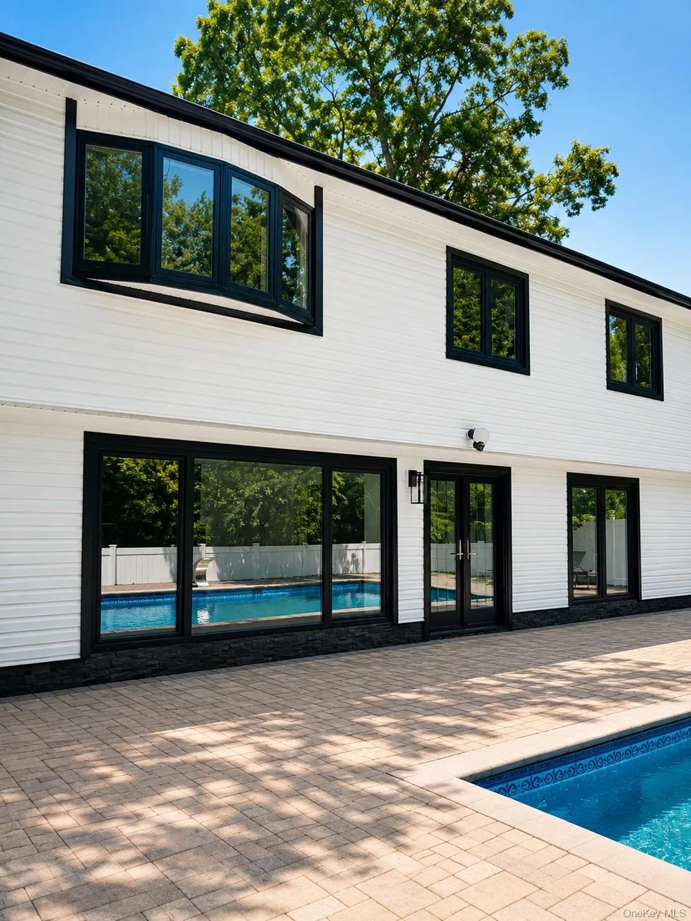 378 Lakeshore Boulevard Massapequa Park, NY 11762