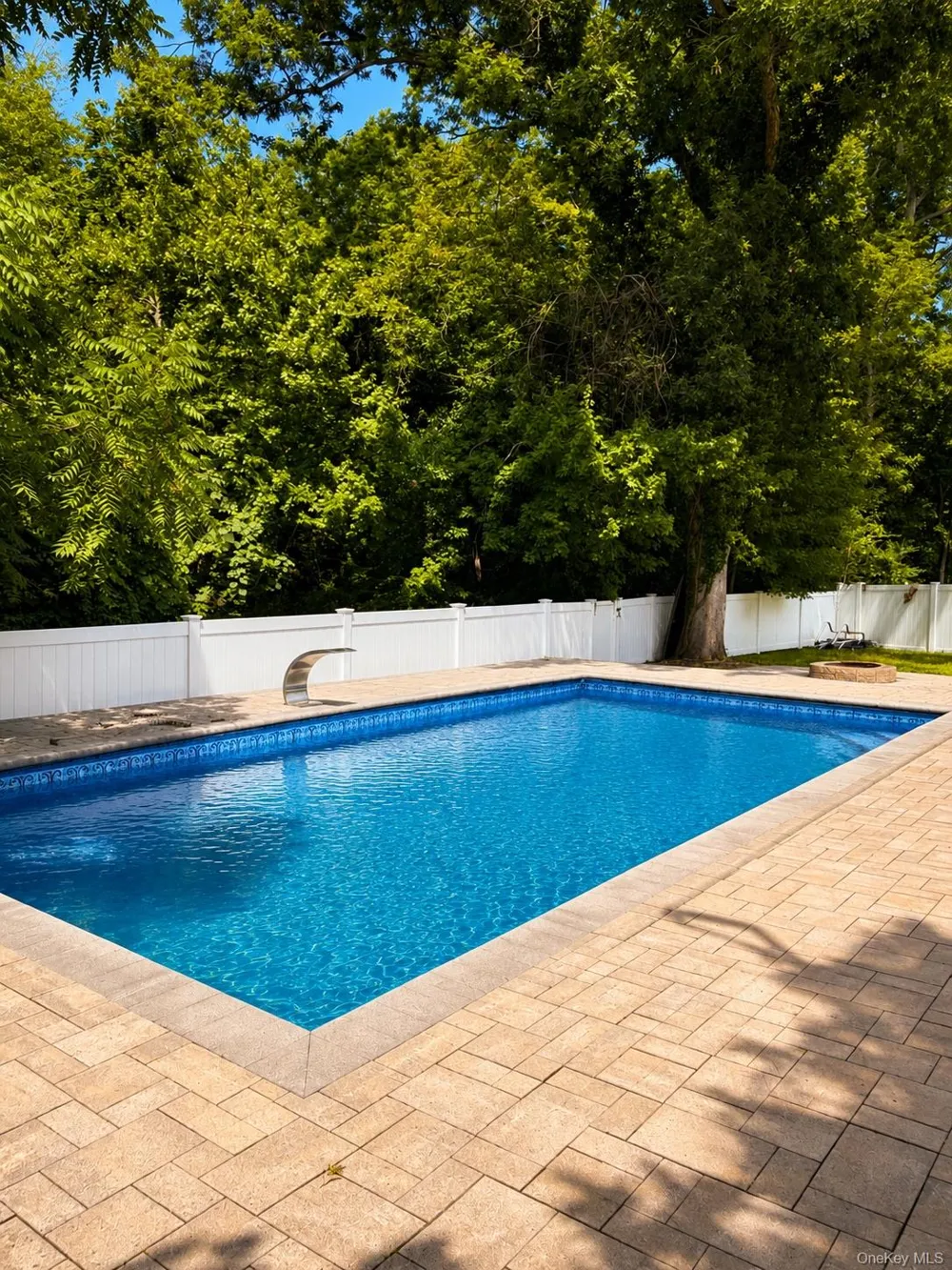 378 Lakeshore Boulevard Massapequa Park, NY 11762