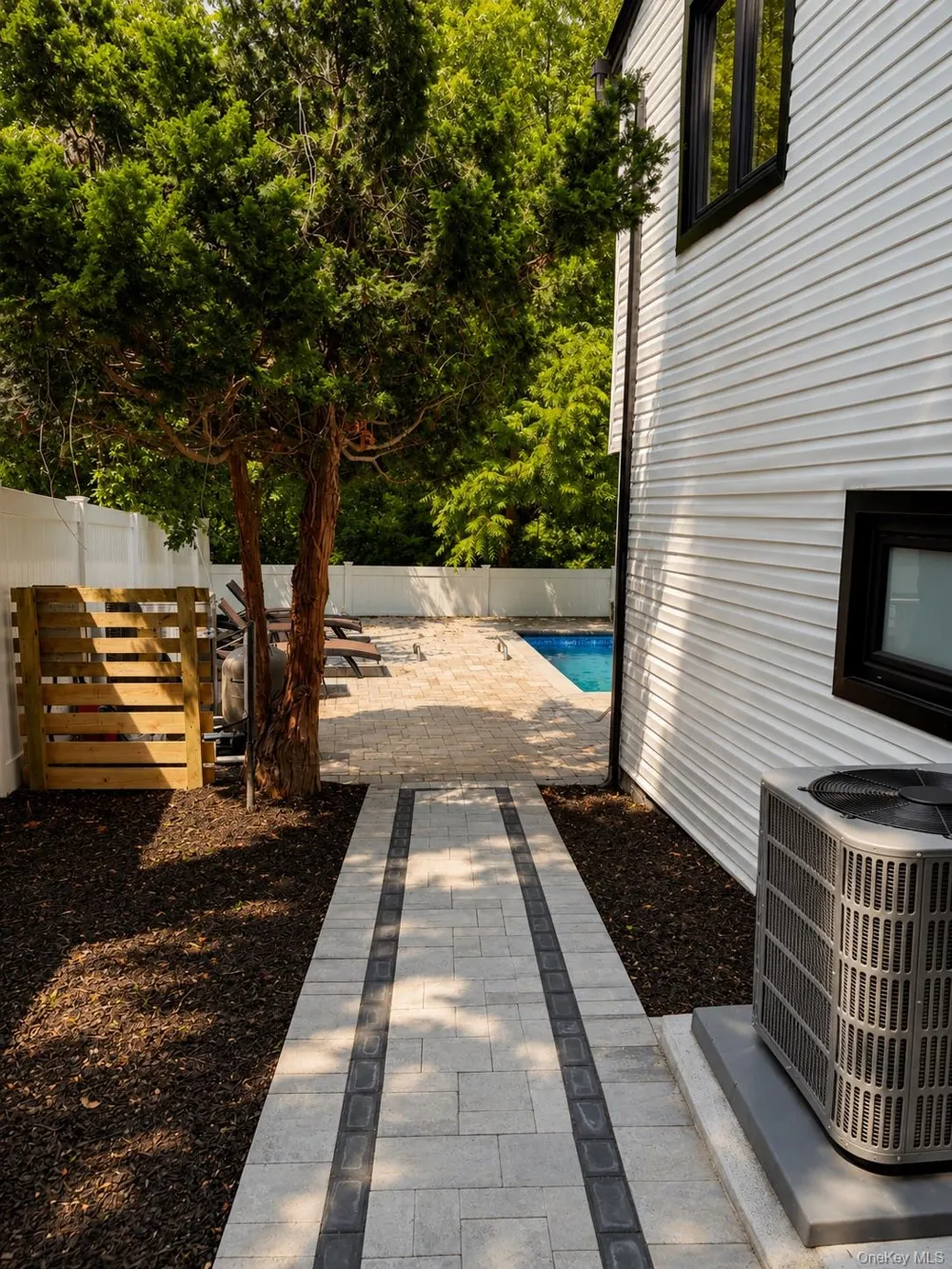 378 Lakeshore Boulevard Massapequa Park, NY 11762