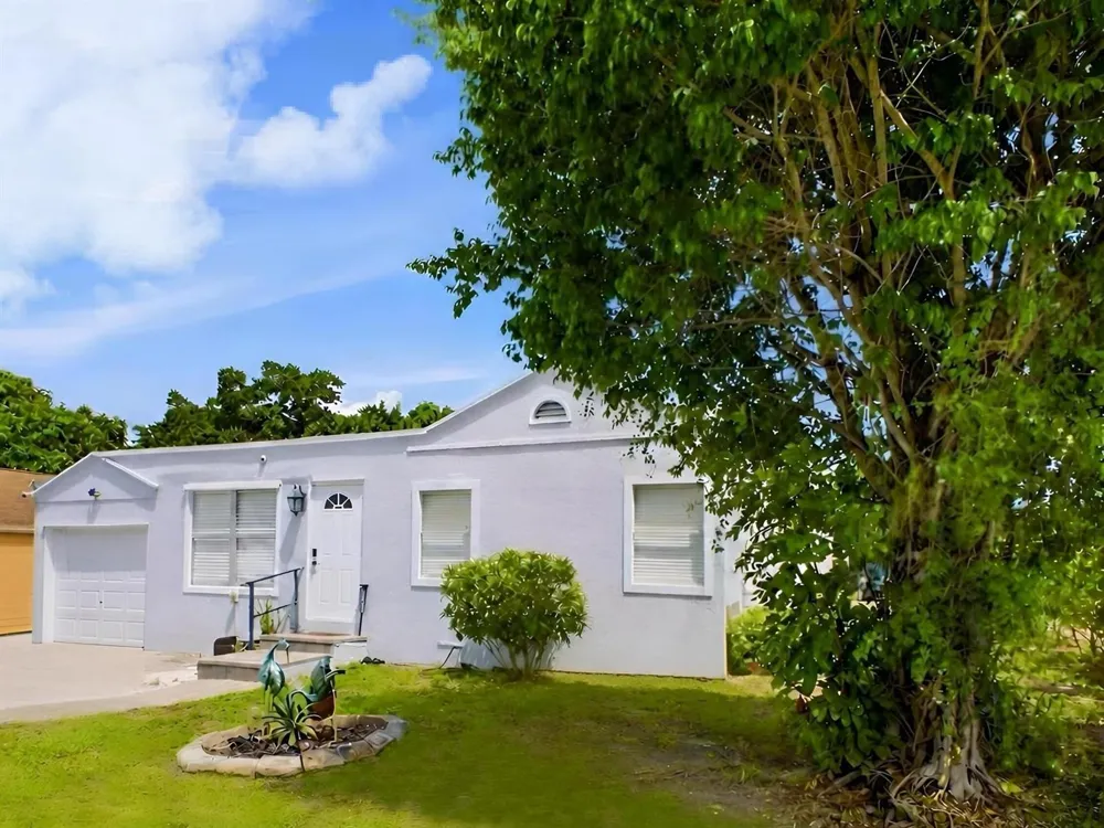 801 HAMPTON ROAD West Palm Beach, FL 33405