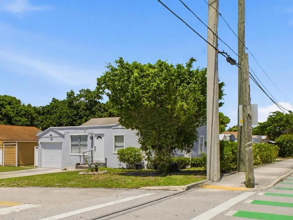 801 HAMPTON ROAD West Palm Beach, FL 33405