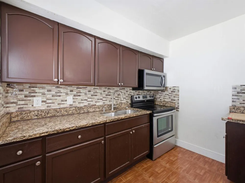 801 HAMPTON ROAD West Palm Beach, FL 33405