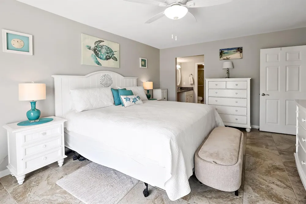 3209 S LAKEVIEW CIRCLE #8105 Hutchinson Island, FL 34949