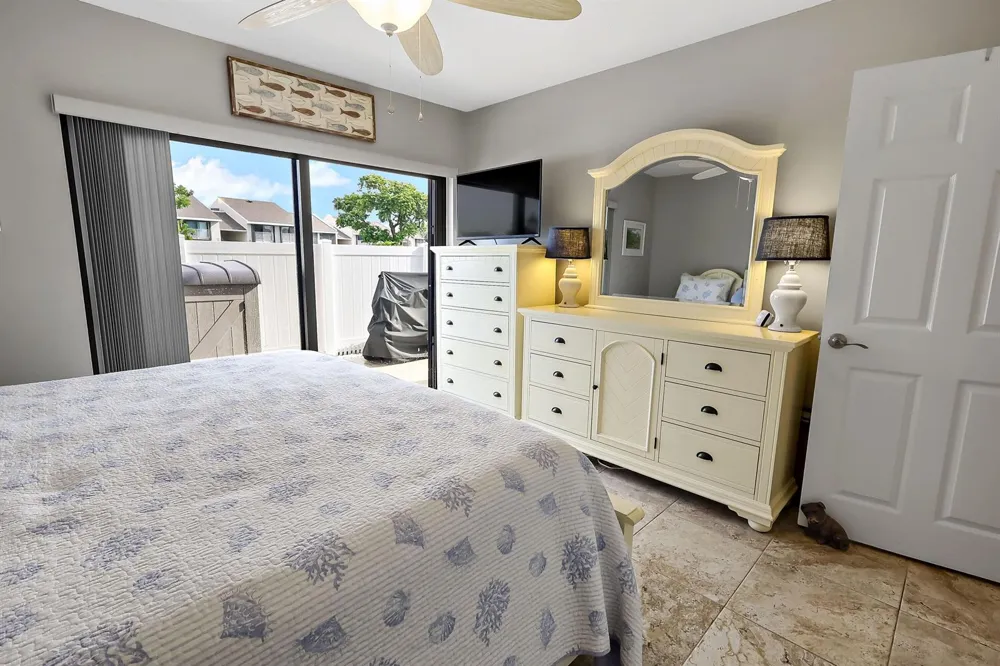3209 S LAKEVIEW CIRCLE #8105 Hutchinson Island, FL 34949