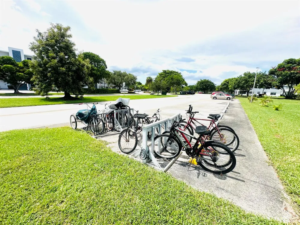 271 FARNHAM L Deerfield Beach, FL 33442