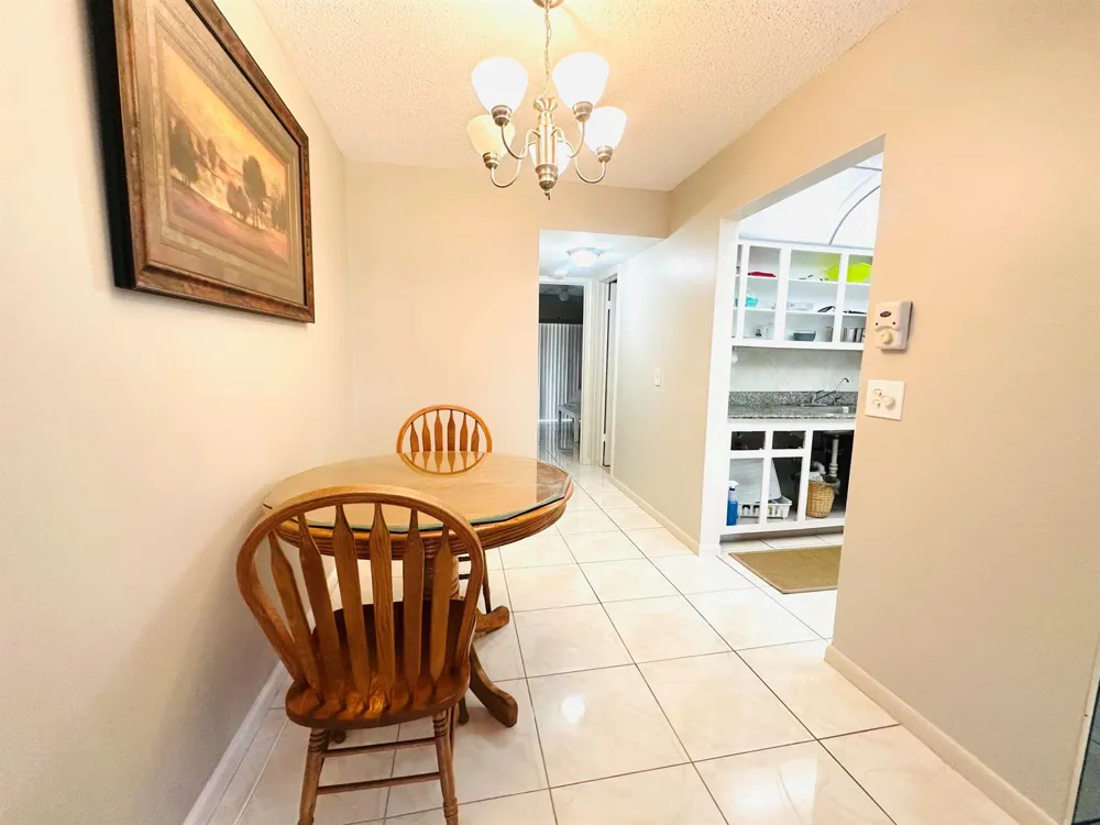 271 FARNHAM L Deerfield Beach, FL 33442