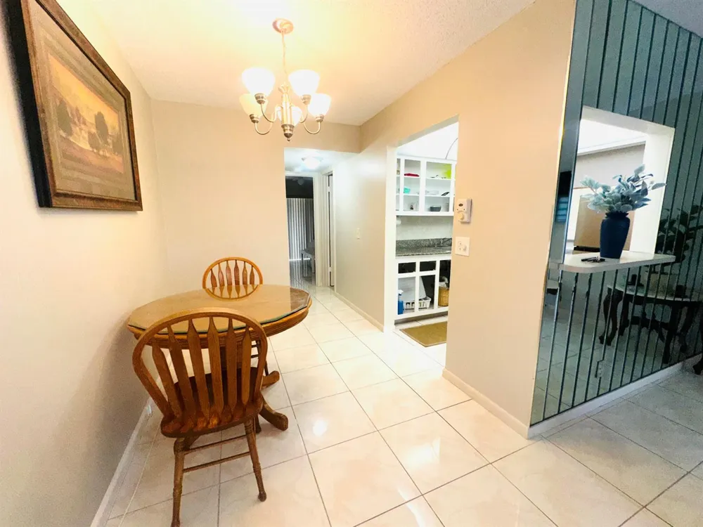 271 FARNHAM L Deerfield Beach, FL 33442