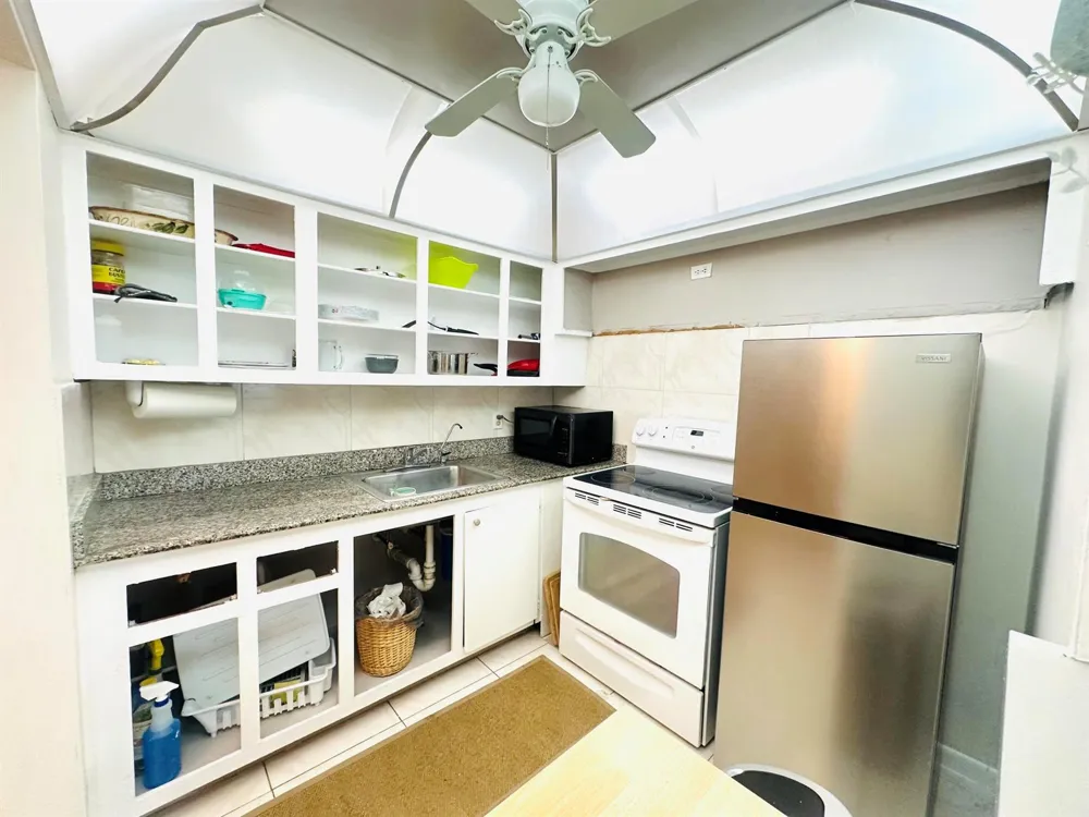 271 FARNHAM L Deerfield Beach, FL 33442