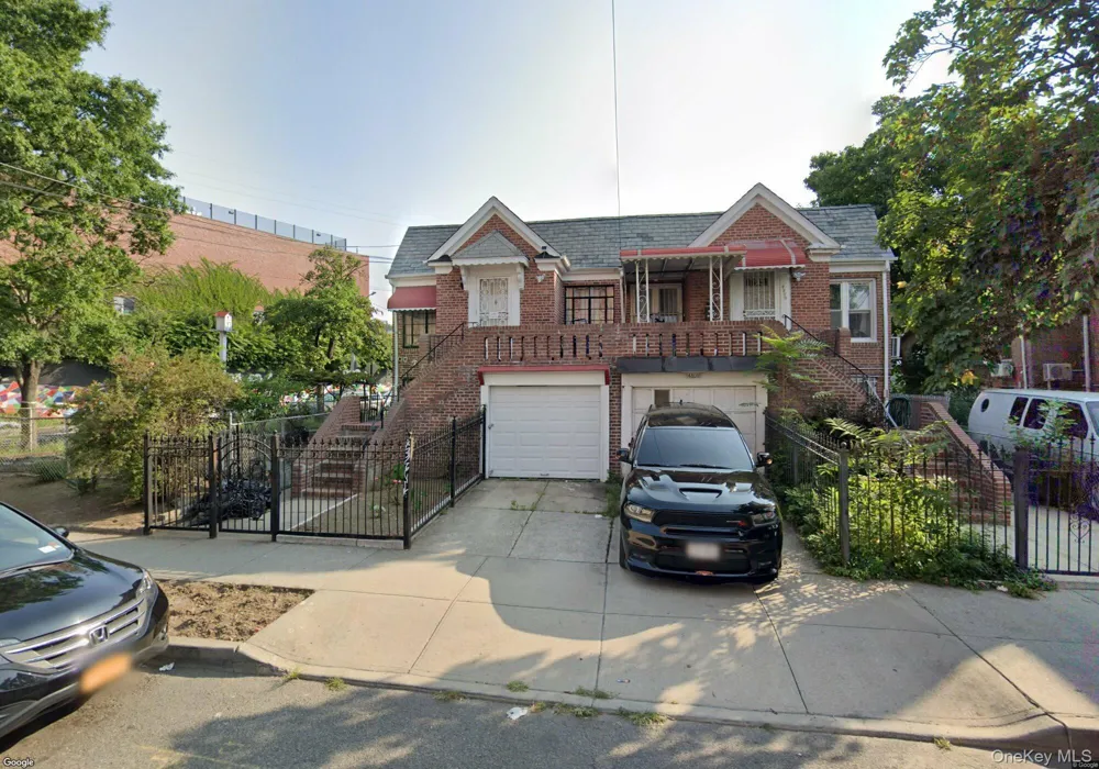 4805 Poyer Street Elmhurst, NY 11373