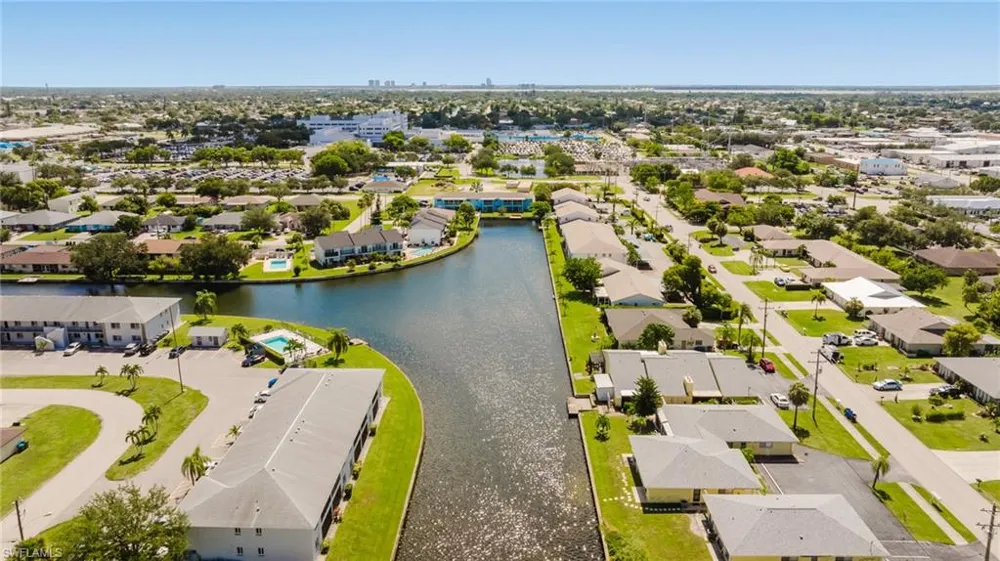 1245 SE 8th Street #103 Cape Coral, FL 33990