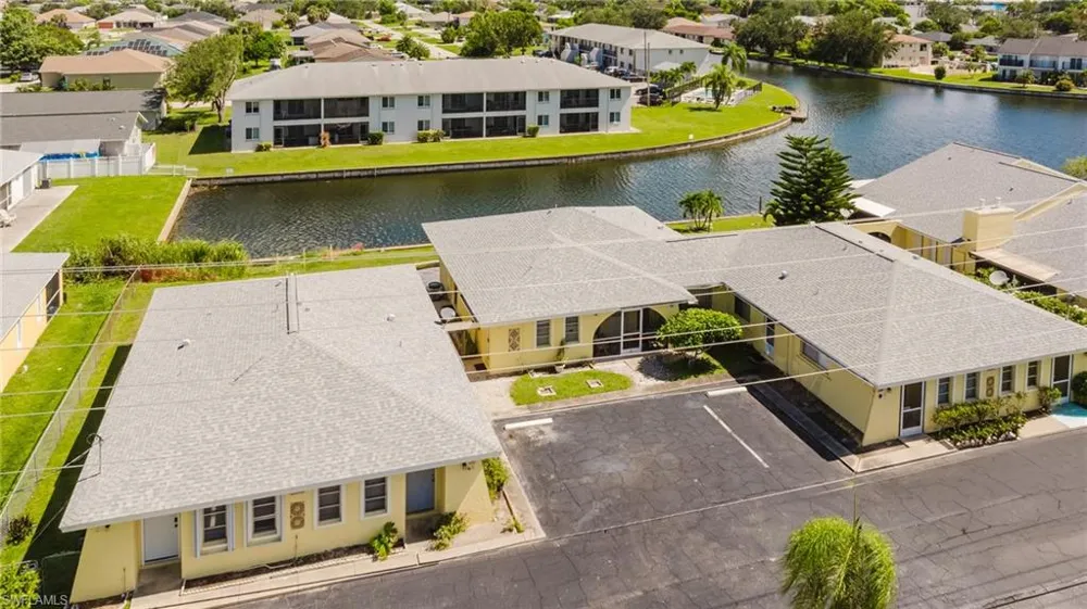 1245 SE 8th Street #103 Cape Coral, FL 33990