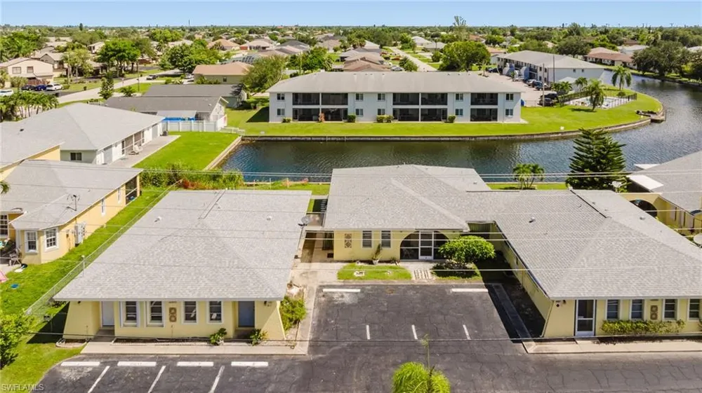 1245 SE 8th Street #103 Cape Coral, FL 33990