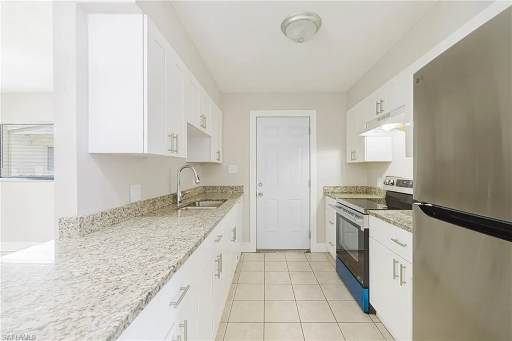 1245 SE 8th Street #103 Cape Coral, FL 33990