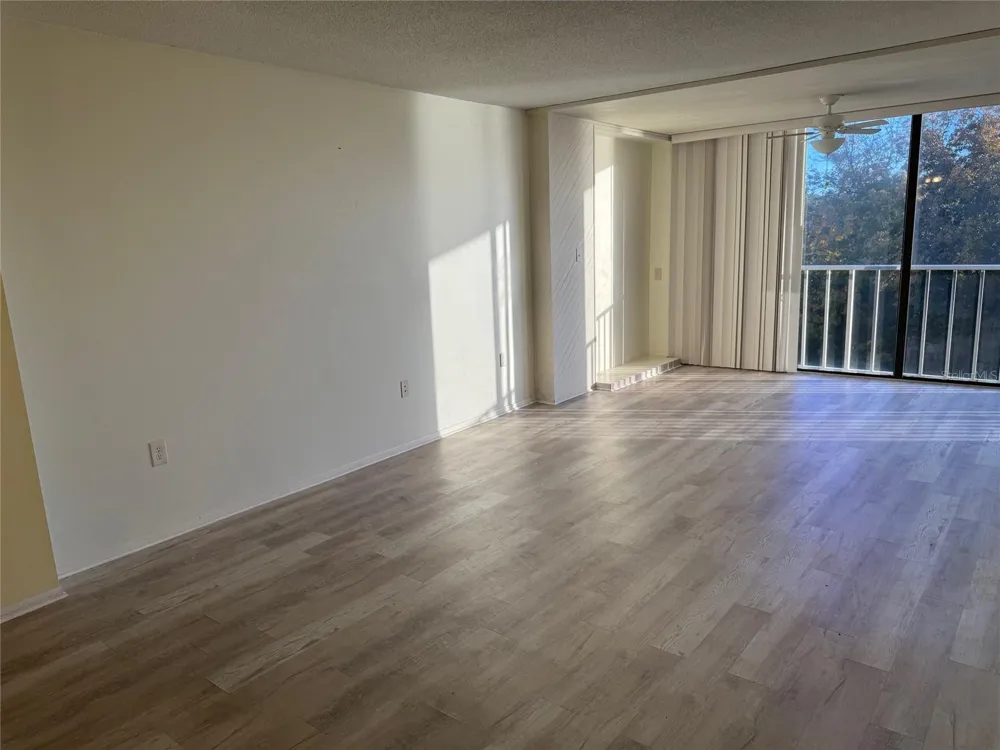 500 OSCEOLA AVENUE #403 Clearwater, FL 33755