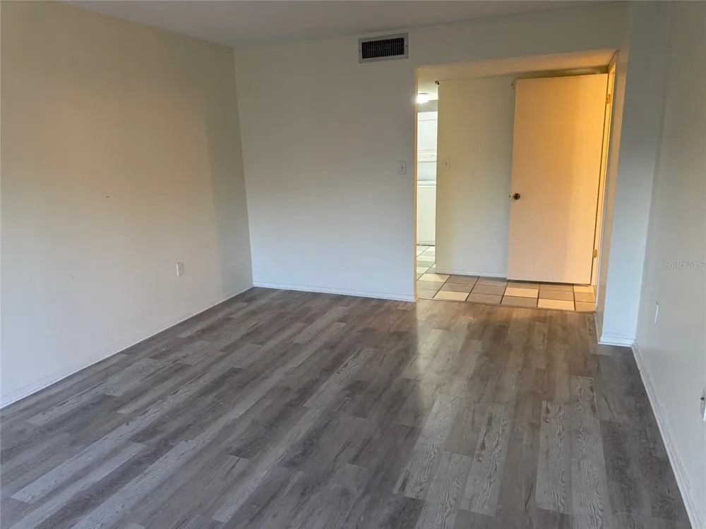 500 OSCEOLA AVENUE #403 Clearwater, FL 33755