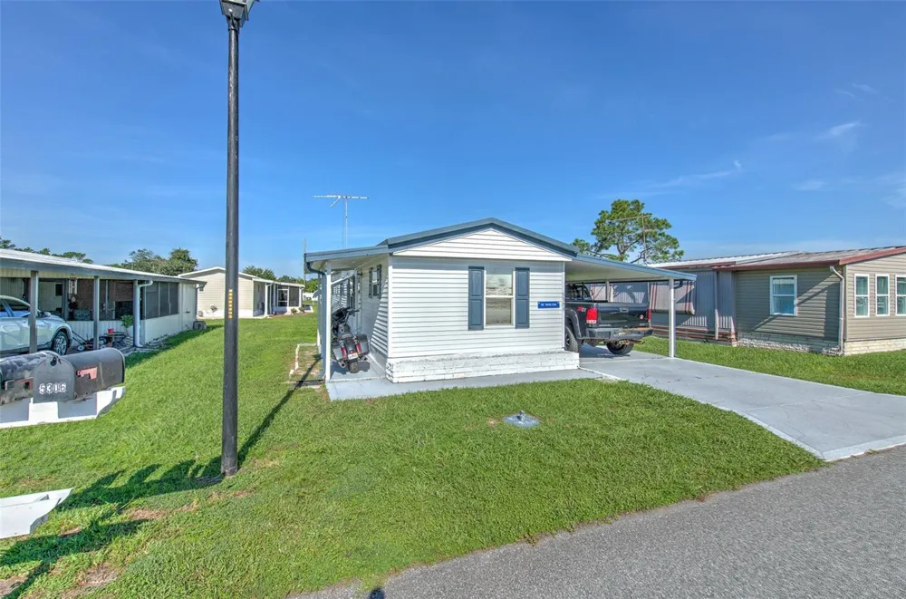 5309 MONTEGO DRIVE Zephyrhills, FL 33541