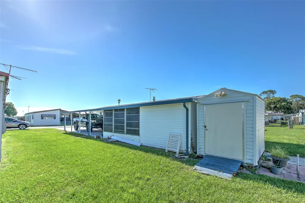 5309 MONTEGO DRIVE Zephyrhills, FL 33541
