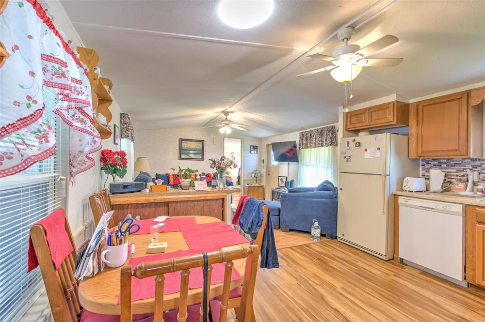 5309 MONTEGO DRIVE Zephyrhills, FL 33541