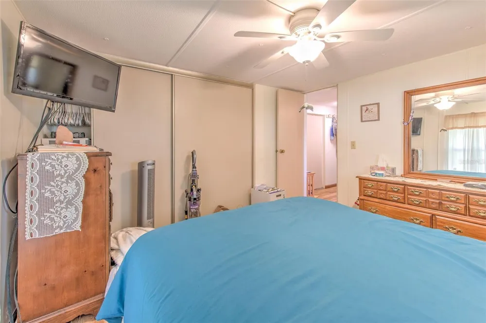 5309 MONTEGO DRIVE Zephyrhills, FL 33541
