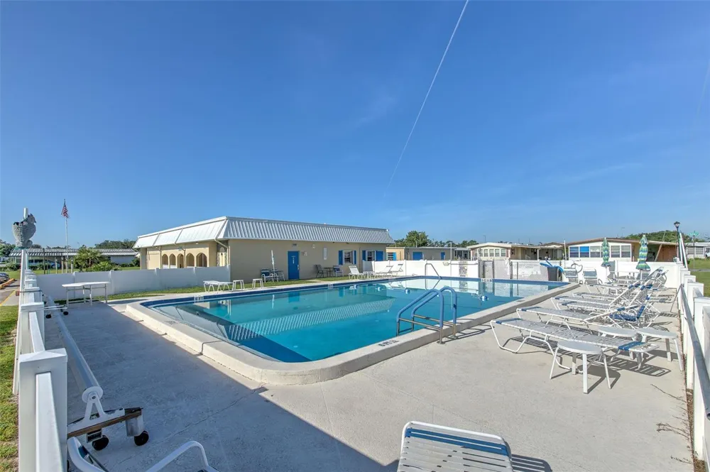 5309 MONTEGO DRIVE Zephyrhills, FL 33541