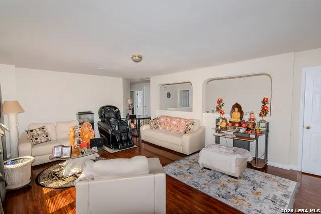 1322 WINSTON CV San Antonio, TX 78260