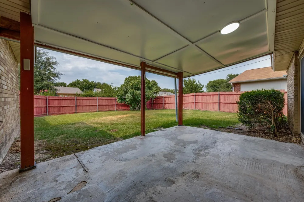 450 Woodhurst Drive Coppell, TX 75019