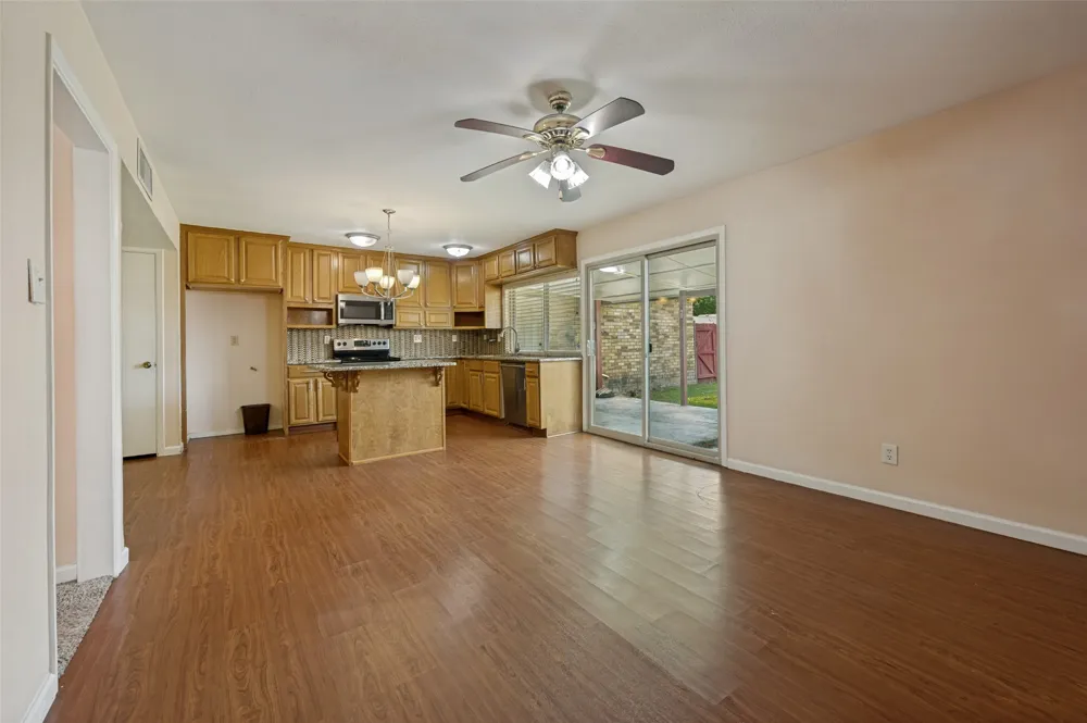 450 Woodhurst Drive Coppell, TX 75019