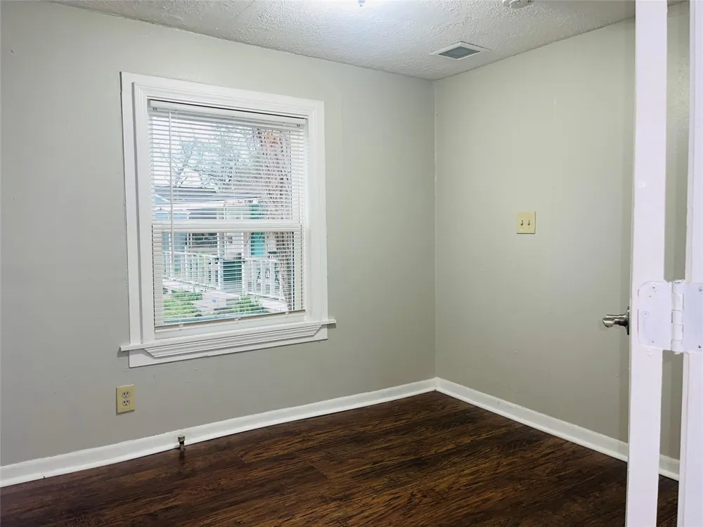 166 Sycamore Street Richwood, TX 77531