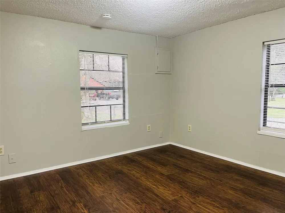 166 Sycamore Street Richwood, TX 77531
