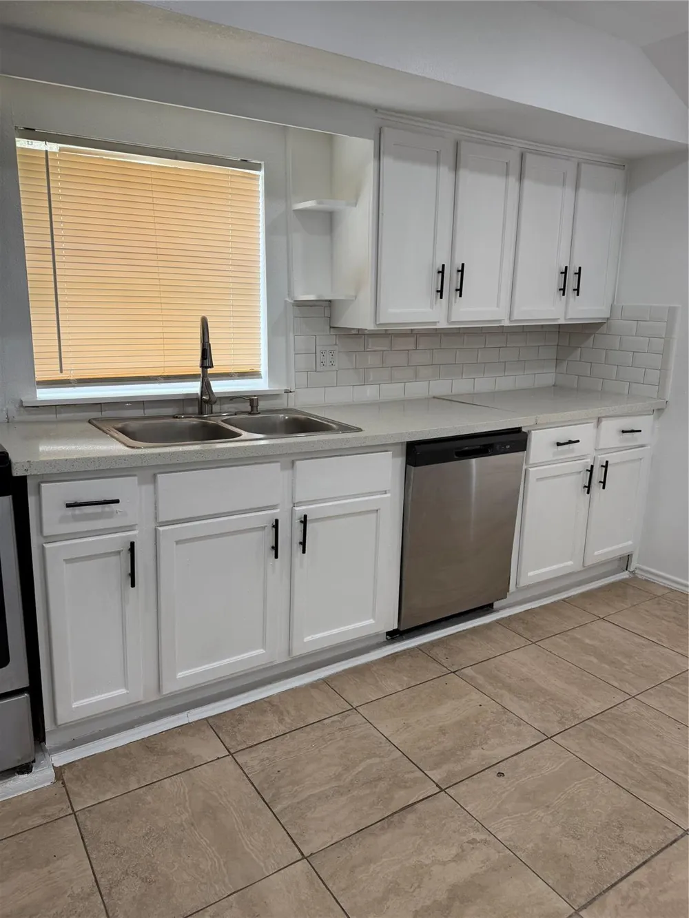166 Sycamore Street Richwood, TX 77531