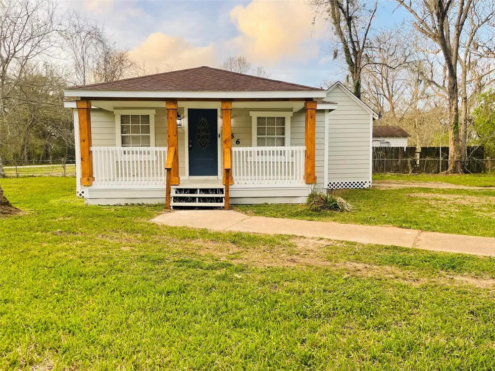 166 Sycamore Street Richwood, TX 77531