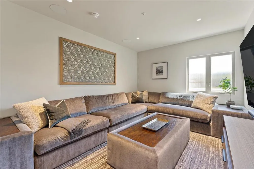102 Long Leaf Lane Aptos, CA 95003
