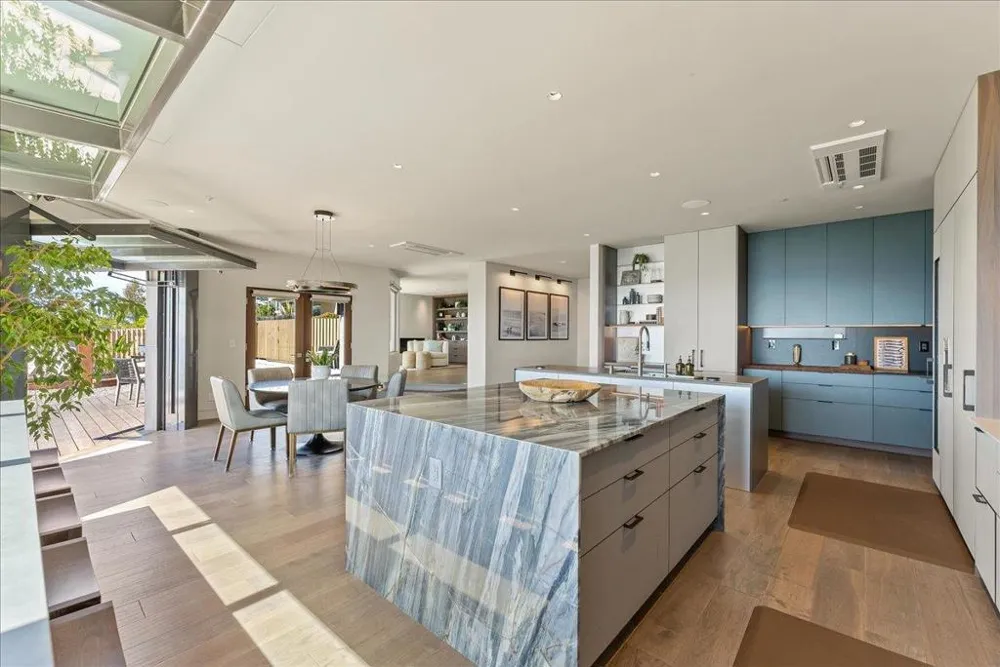 102 Long Leaf Lane Aptos, CA 95003