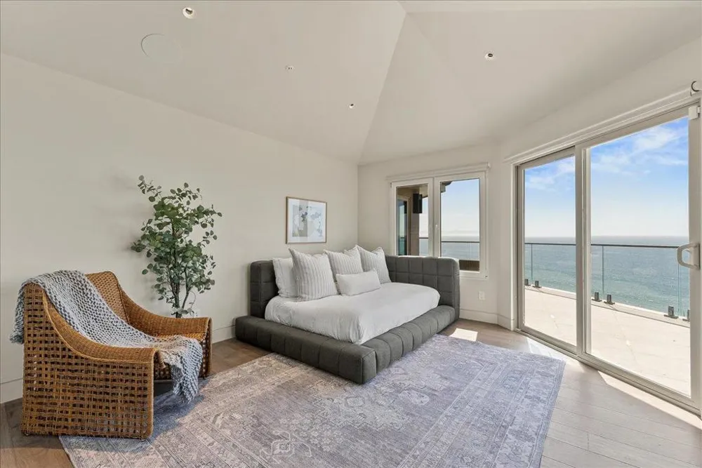 102 Long Leaf Lane Aptos, CA 95003